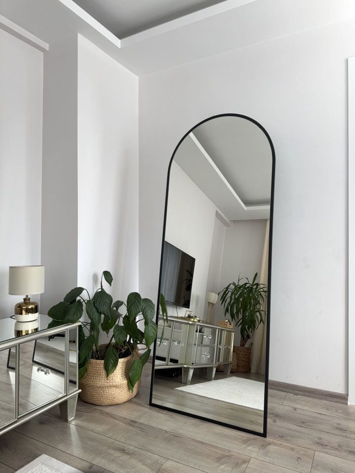 180X70 CM SİYAH OVAL AYAKLI BOY AYNASI