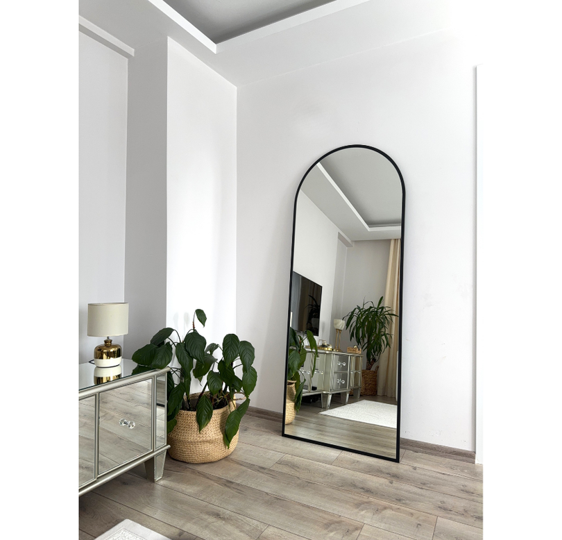 180X70 CM SİYAH OVAL AYAKLI BOY AYNASI