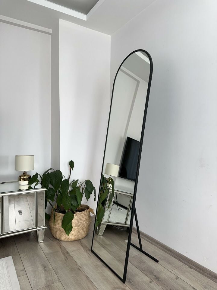 180X50 CM SİYAH OVAL AYAKLI BOY AYNASI
