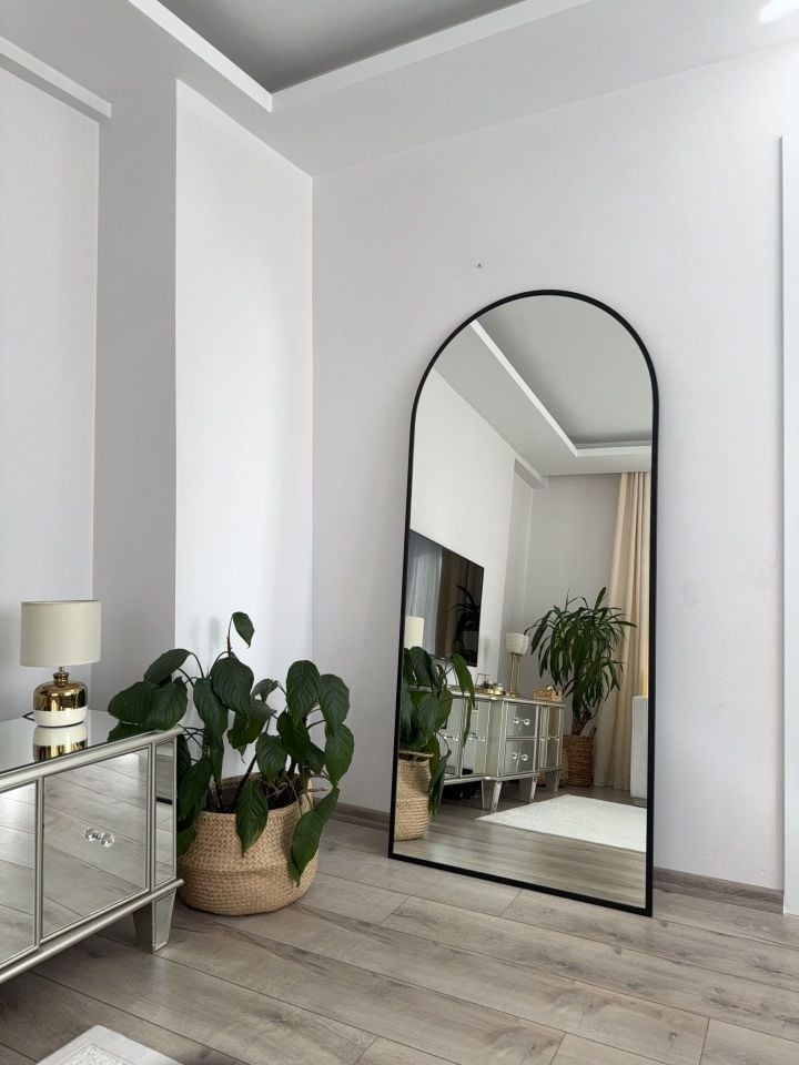 180X80 SİYAH OVAL AYAKLI BOY AYNASI