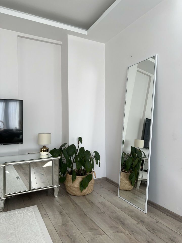 180X60 BEYAZ DİKDÖRTGEN BOY AYNASI