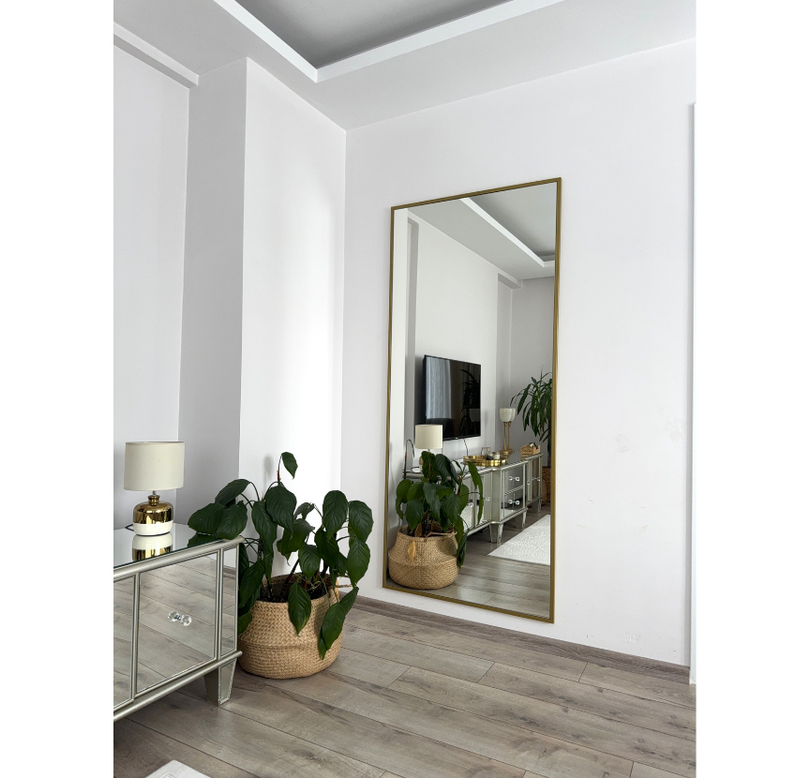 180X80 GOLD DİKDÖRTGEN AYAKLI BOY AYNASI