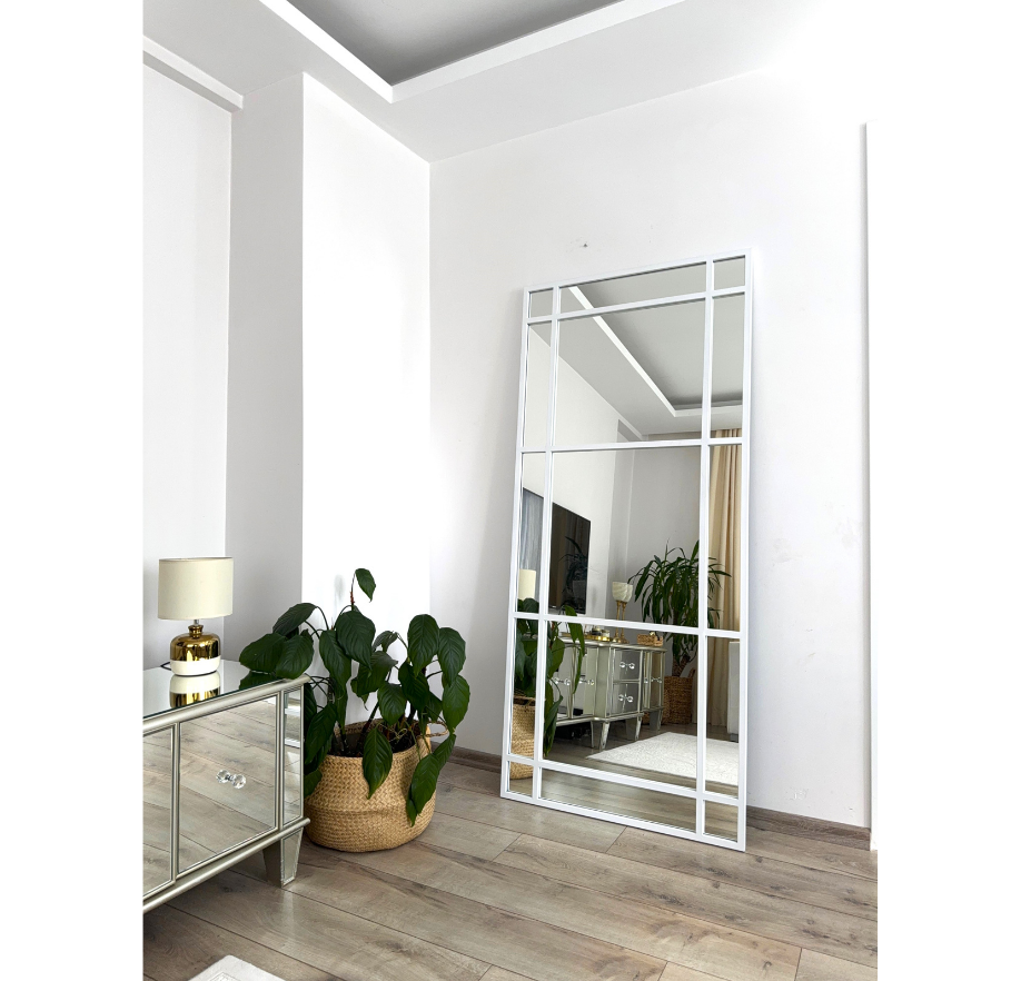 BEYAZ ÇERÇEVELİ DEKORATİF BOY AYNASI