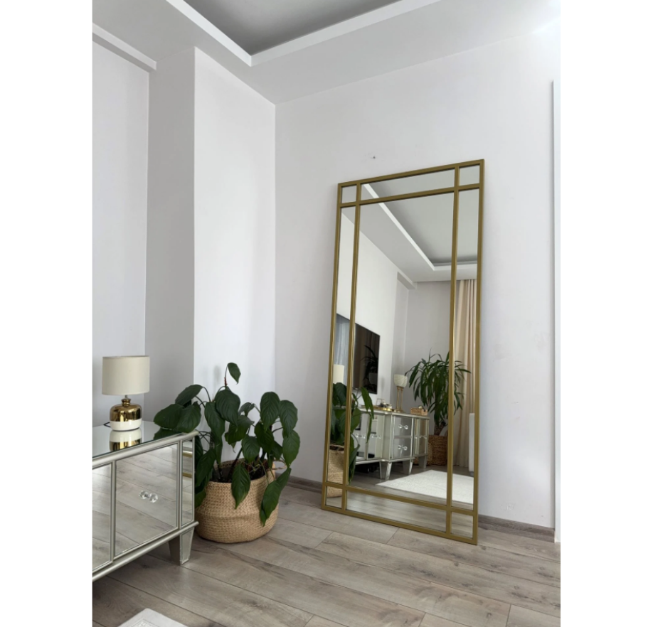 GOLD ÇERÇEVELİ DEKORATİF MODEL BOY AYNASI