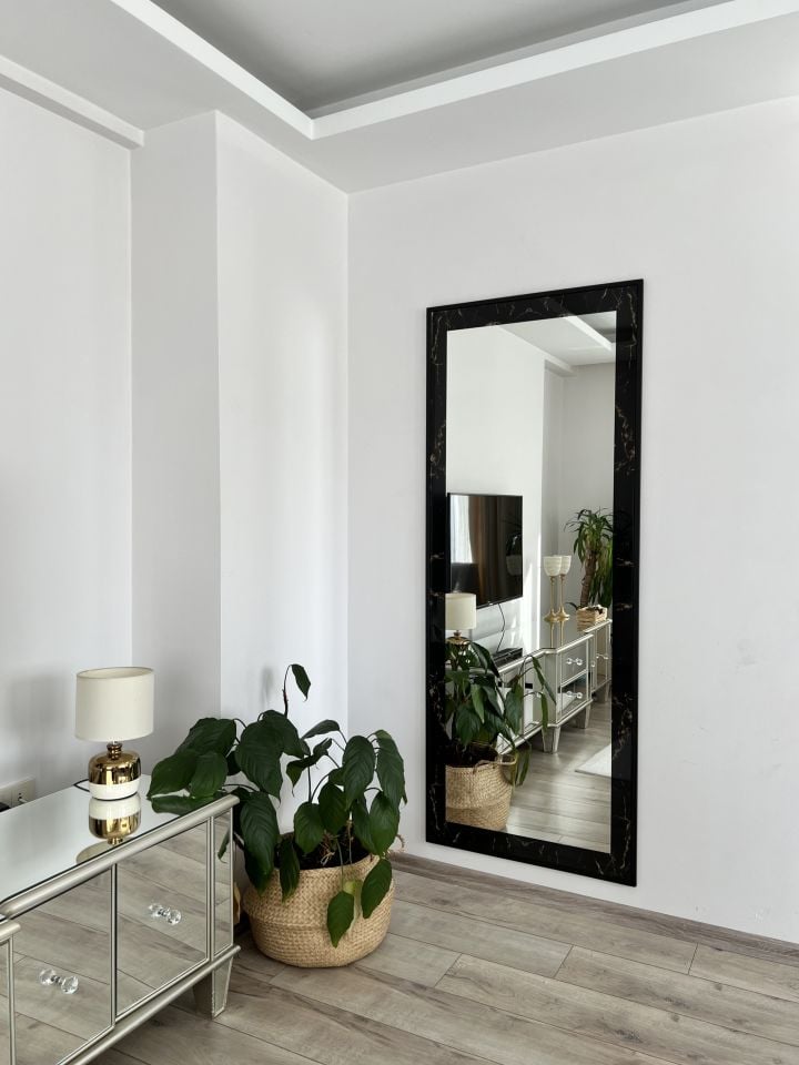 Siyah Mermer Desenli Dikdörtgen model Metal Çerçeveli 180X70 CM Boy Aynası