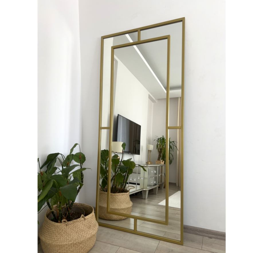 GOLD ÇERÇEVELİ DEKORATİF MODEL BOY AYNASI