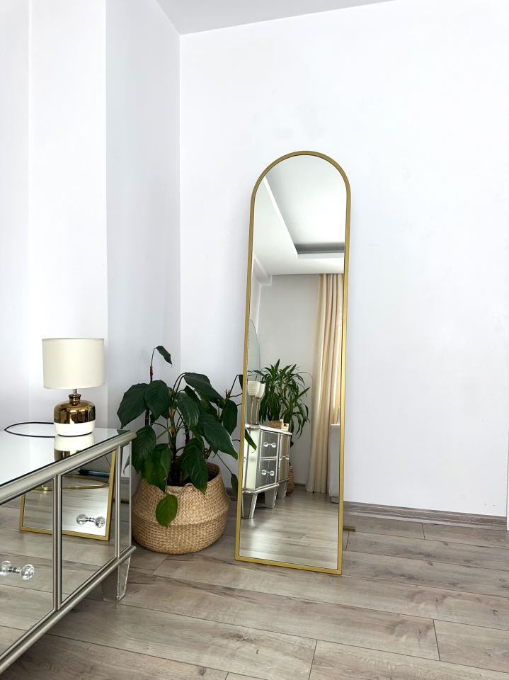 GOLD METAL ÇERÇEVELİ 160x40 CM OVAL AYAKLI BOY AYNASI