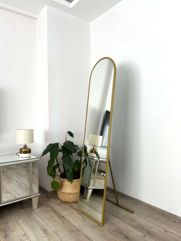 GOLD METAL ÇERÇEVELİ 160x40 CM OVAL AYAKLI BOY AYNASI