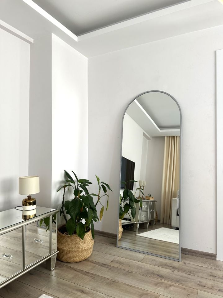 180X60 GRİ OVAL AYAKLI BOY AYNASI