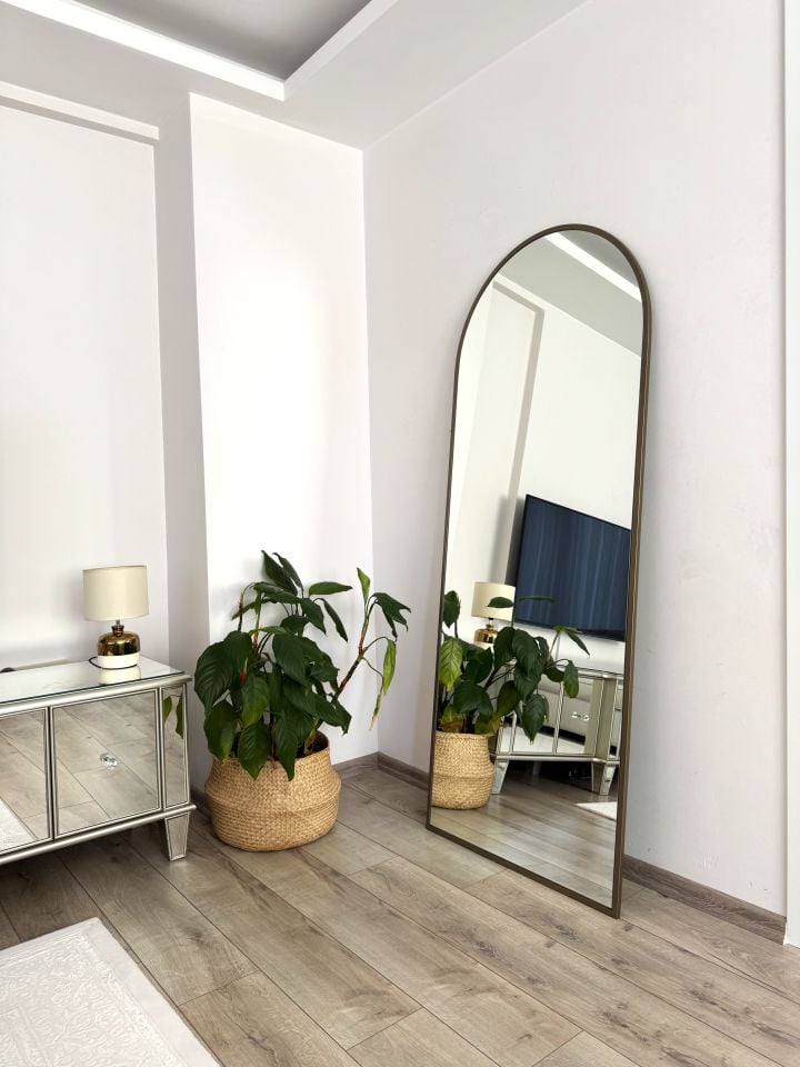 180X60 ESKİTME OVAL AYAKLI BOY AYNASI