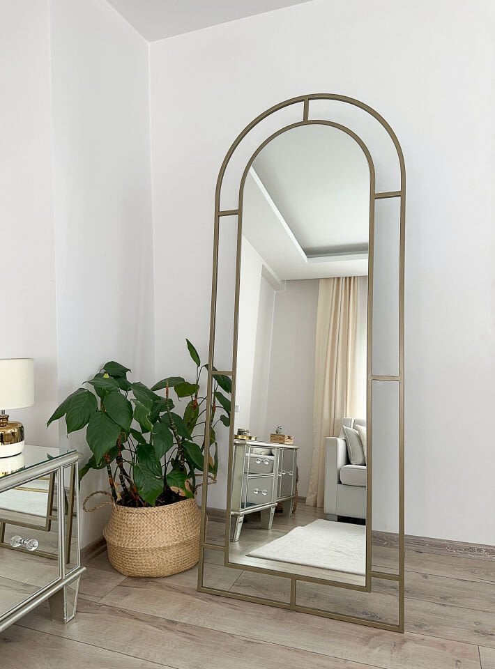 Eskitme Metal Çerçeveli 180x70 Cm Pencere Model Oval Ayaklı Boy Aynası