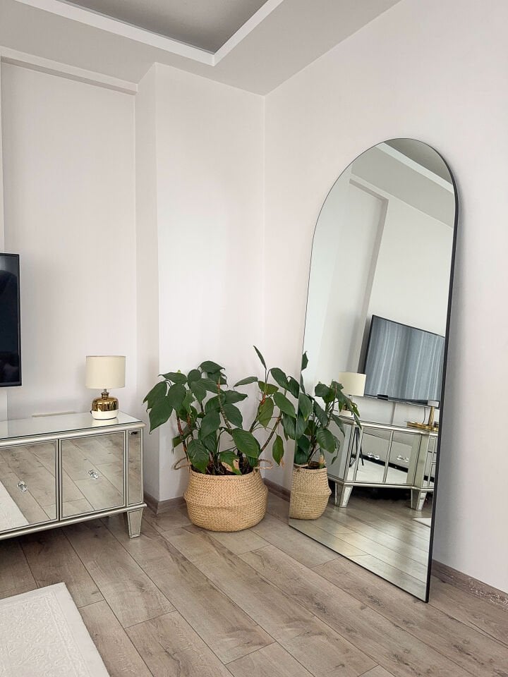 Çerçevesiz Model 180X80 cm Oval Ayaklı Boy Aynası
