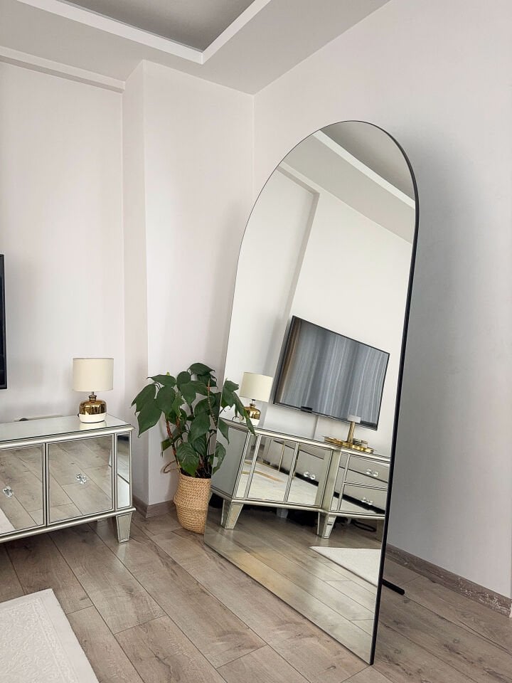 Çerçevesiz Model 180X100 cm Oval Ayaklı Boy Aynası