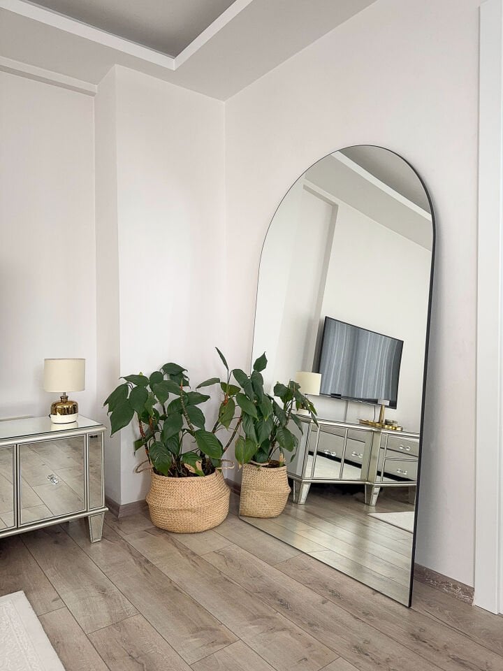 Çerçevesiz Model 180X100 cm Oval Ayaklı Boy Aynası