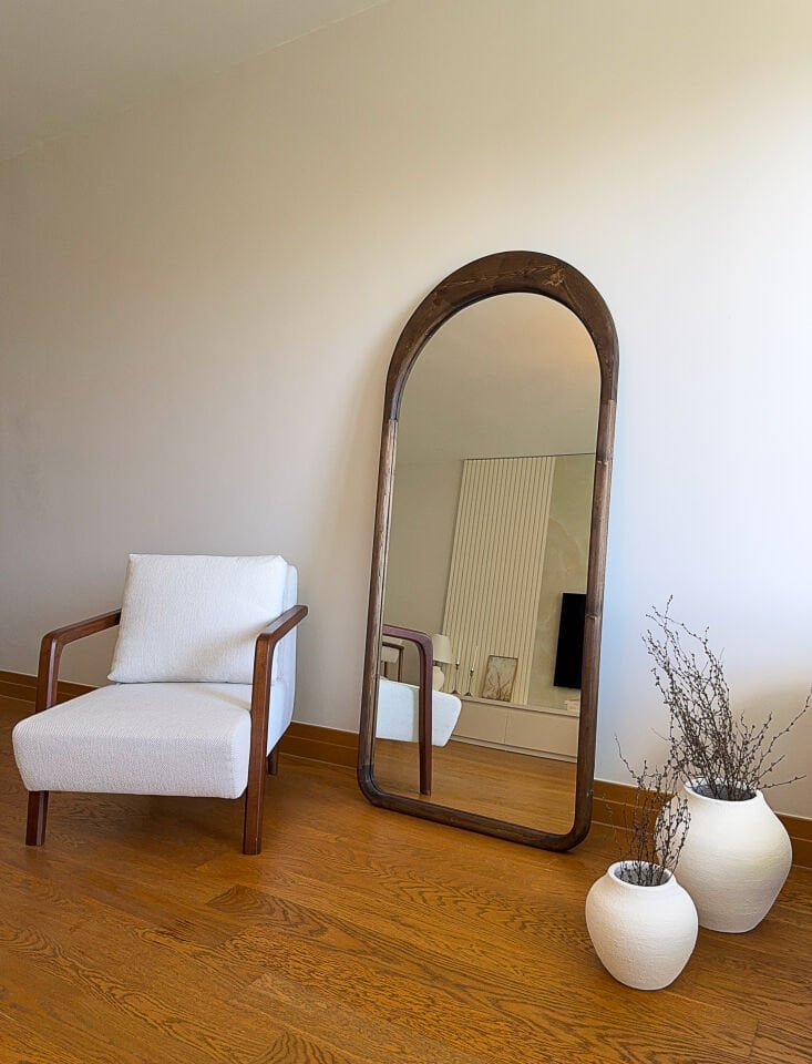 DOĞAL AHŞAP ÇERÇEVELİ 180X80 CM ( CEVİZ ) OVAL AYAKLI BOY AYNASI