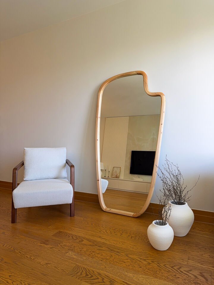 DOĞAL AHŞAP ÇERÇEVELİ 180X100 CM ( NATUREL ) AYAKLI BOY AYNASI