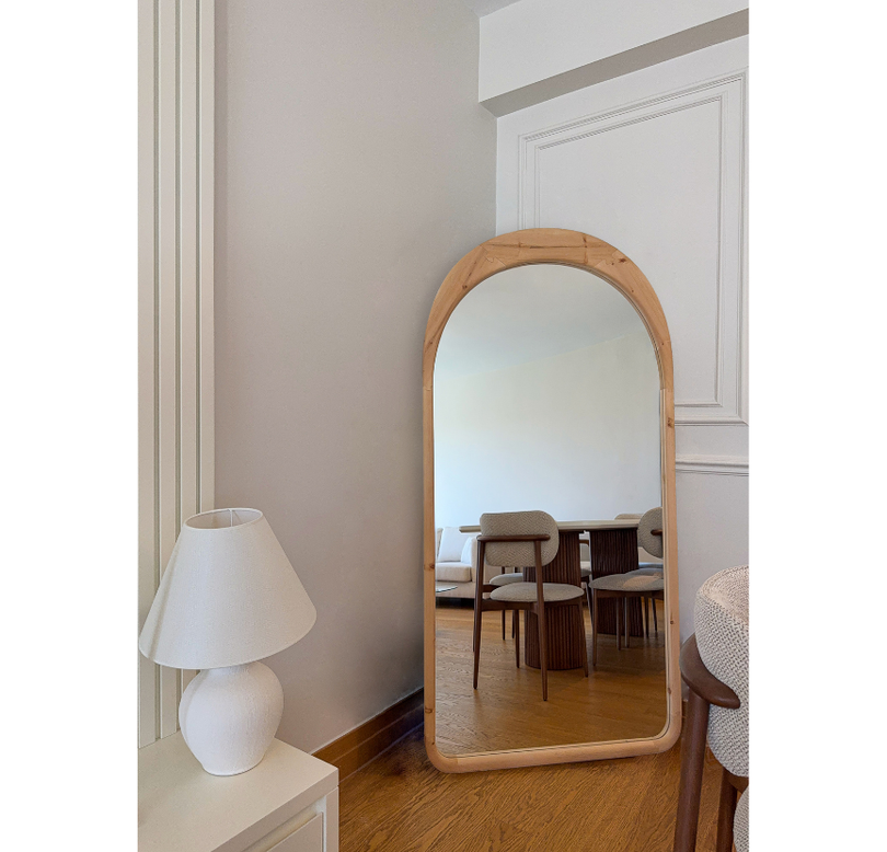 DOĞAL AHŞAP ÇERÇEVELİ 180X80 CM ( NATUREL ) OVAL AYAKLI BOY AYNASI