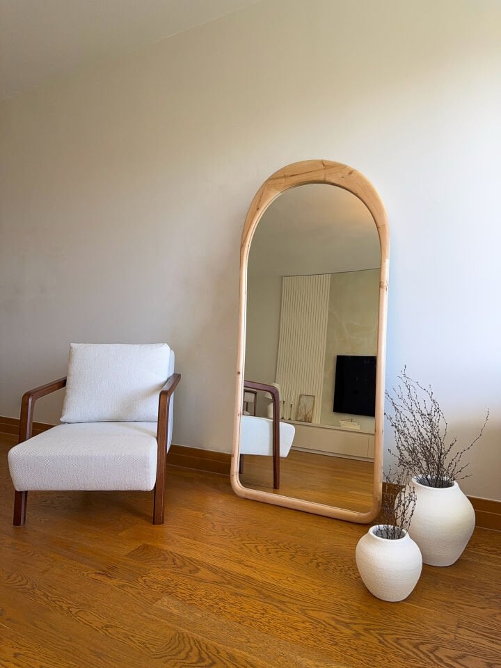 DOĞAL AHŞAP ÇERÇEVELİ 180X80 CM ( NATUREL ) OVAL AYAKLI BOY AYNASI