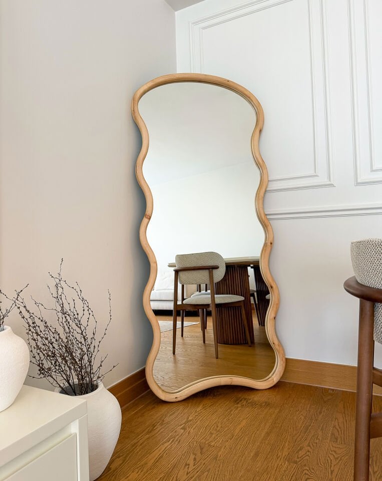 DOĞAL AHŞAP ÇERÇEVELİ BULUT MODEL 180X80 CM ( NATUREL ) AYAKLI BOY AYNASI